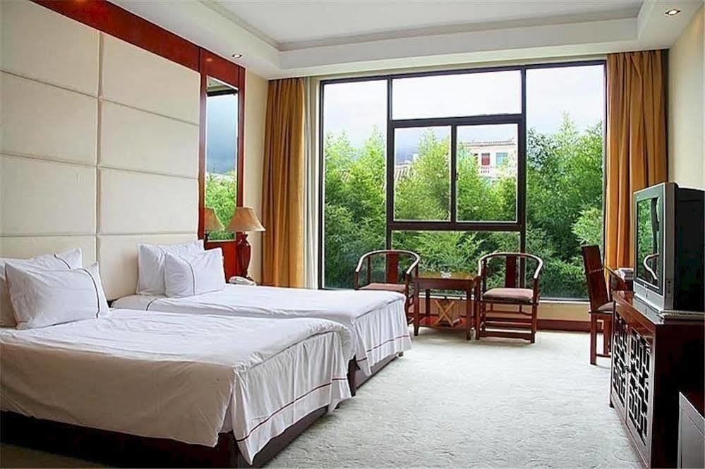 Regent Hotel ต้าหลี่ ภายนอก รูปภาพ